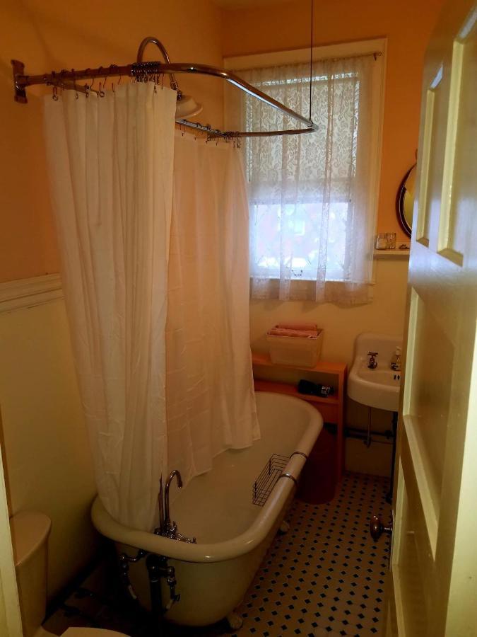 Franklin Manor Bed And Breakfast 萨拉纳克莱克 外观 照片