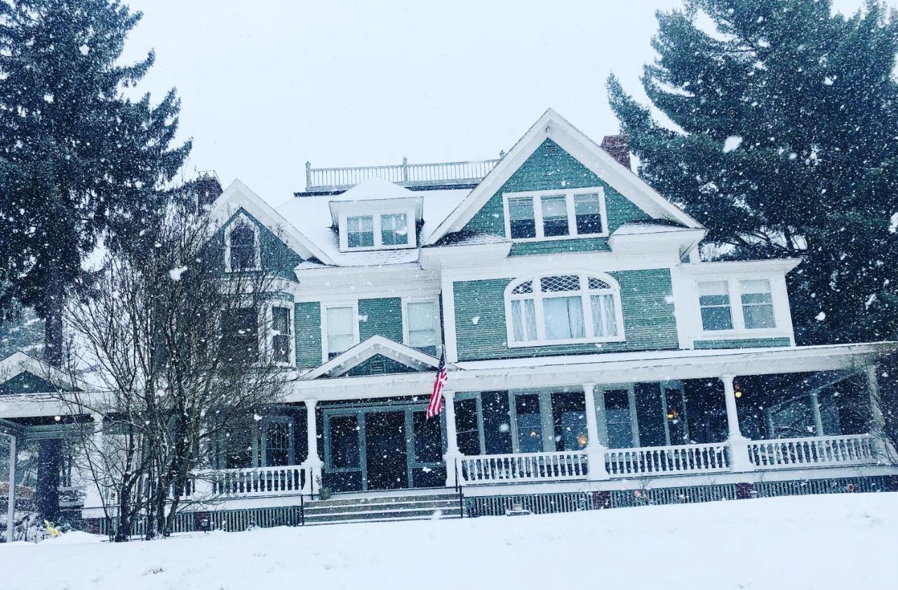 Franklin Manor Bed And Breakfast 萨拉纳克莱克 外观 照片