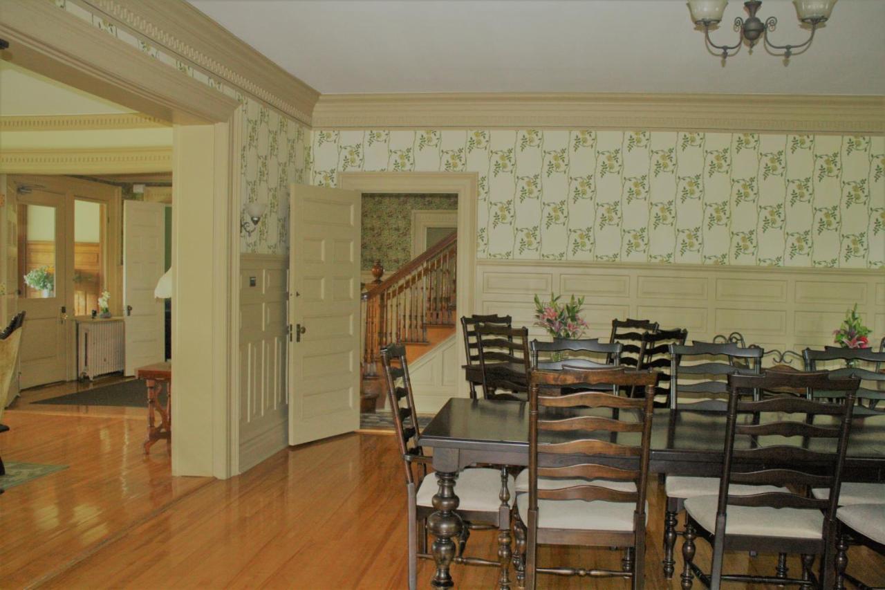 Franklin Manor Bed And Breakfast 萨拉纳克莱克 外观 照片